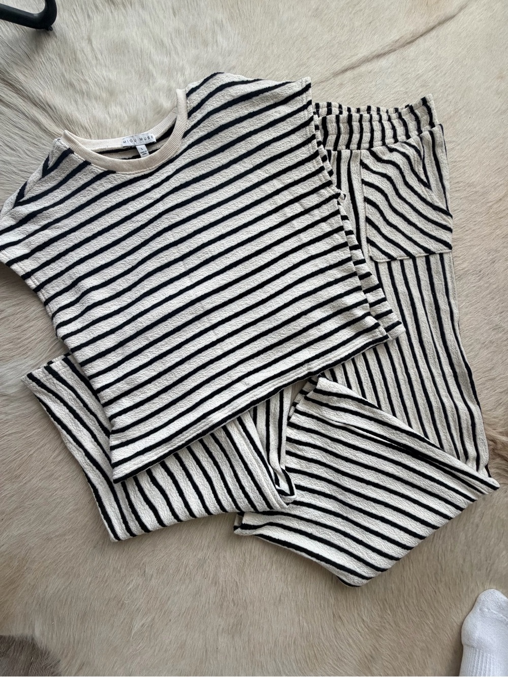 MIOU MUSE Striped Kids Pajama Set in Black & Cream - Cozy Terry Cloth Lounge Set